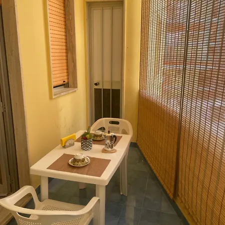 Lägenhet Casa Di Pippo Gallipolli